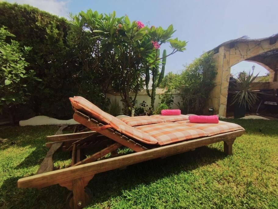 Beautiful 3 Bedroom Townhouse In Urb. Tropicana, Nerja Ngoại thất bức ảnh